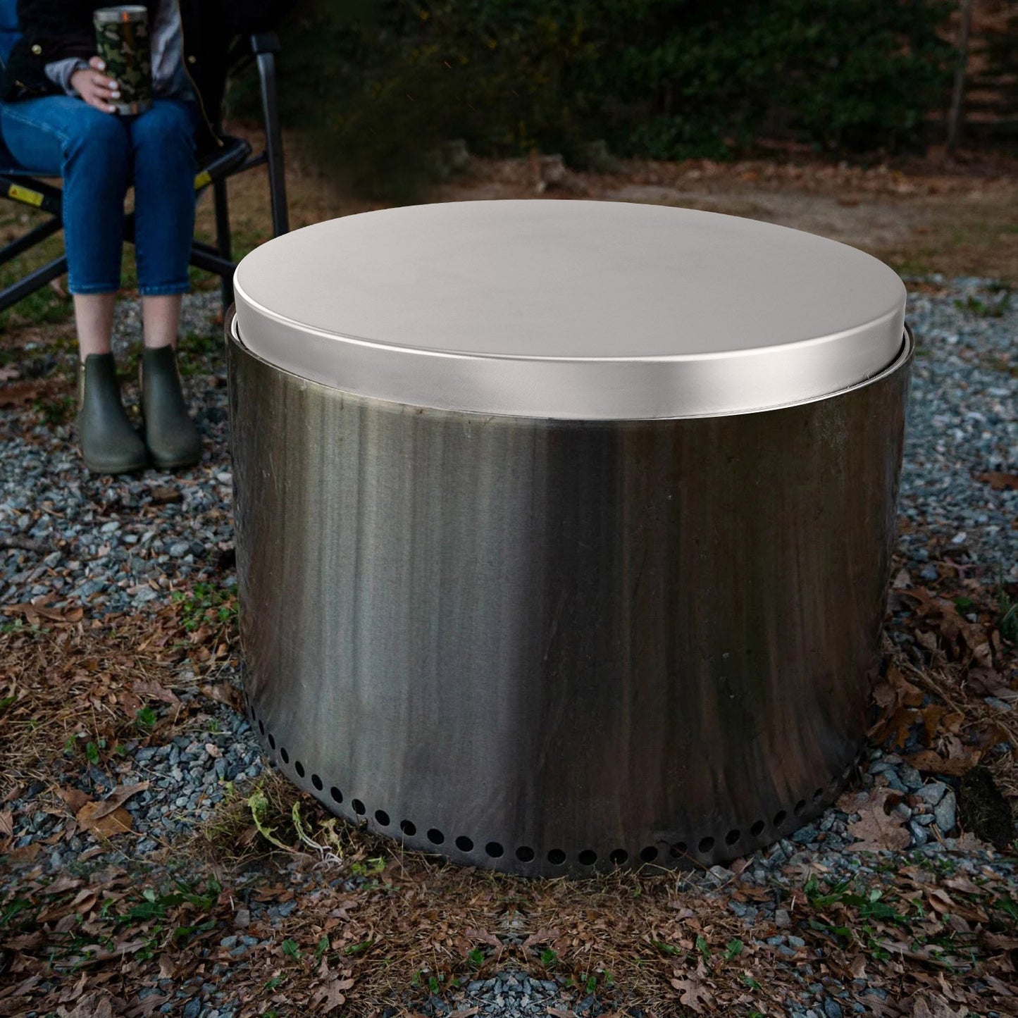 VEVOR Fire Pit Cover Lid, 27 Portable Firepit Spark Screen,Stainless Steel Steel Metal Cover, Easy-Opening Outdoor Wood Burning and Camping Stove Accessory, for Outdoor Patio Fire Pits Backyard