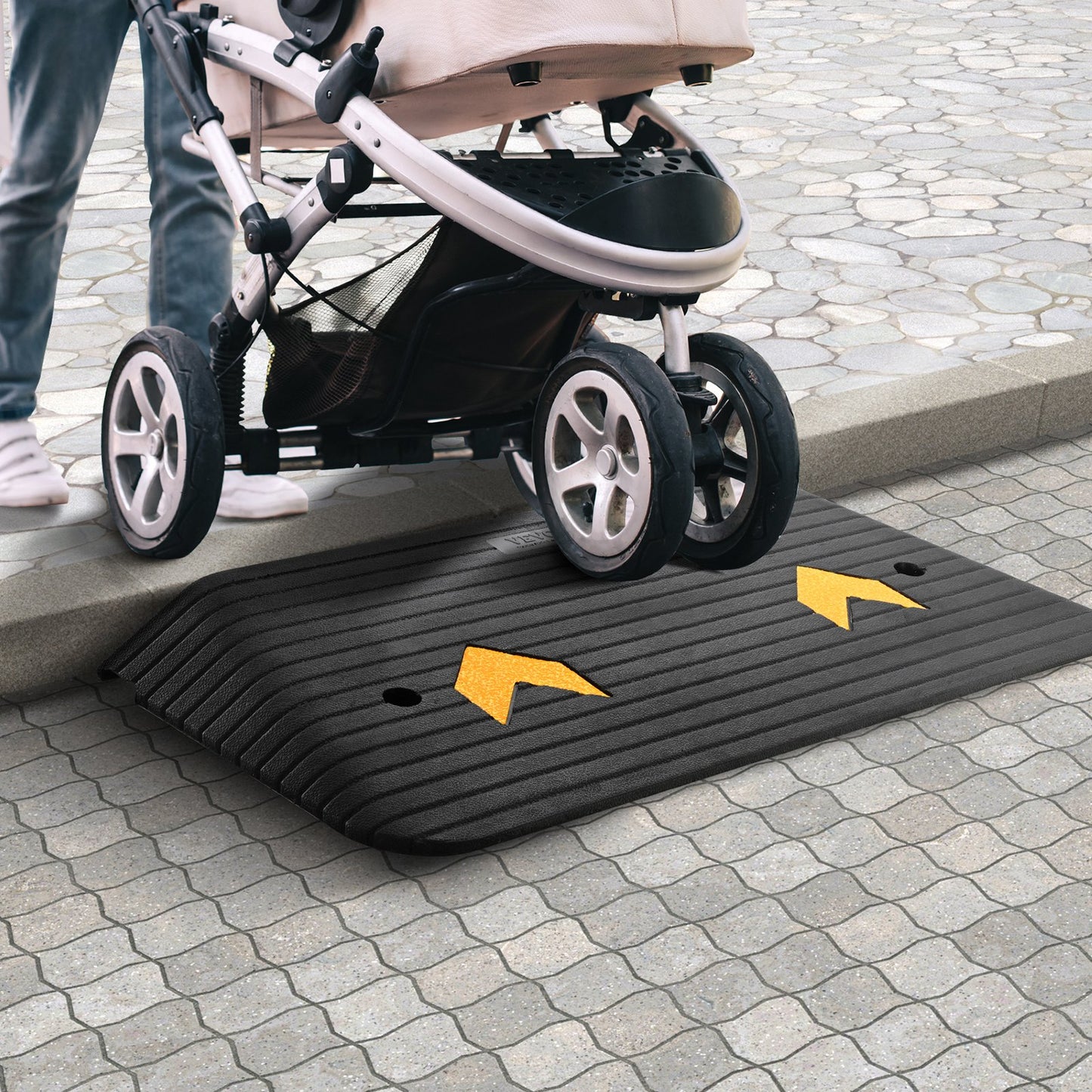 VEVOR Upgraded Rubber Threshold Ramp, 3 Rise Door Ramp with 1 Channel, Natural Rubber Car Ramp with Non-Slip Textured Surface, 33069 lbs Load Capacity Curb Ramp for Wheelchair and Scooter